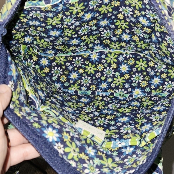 VGEC Vera Bradley Blue/lime Green Flora Shoulder Tote🥰 - Picture 5 of 5